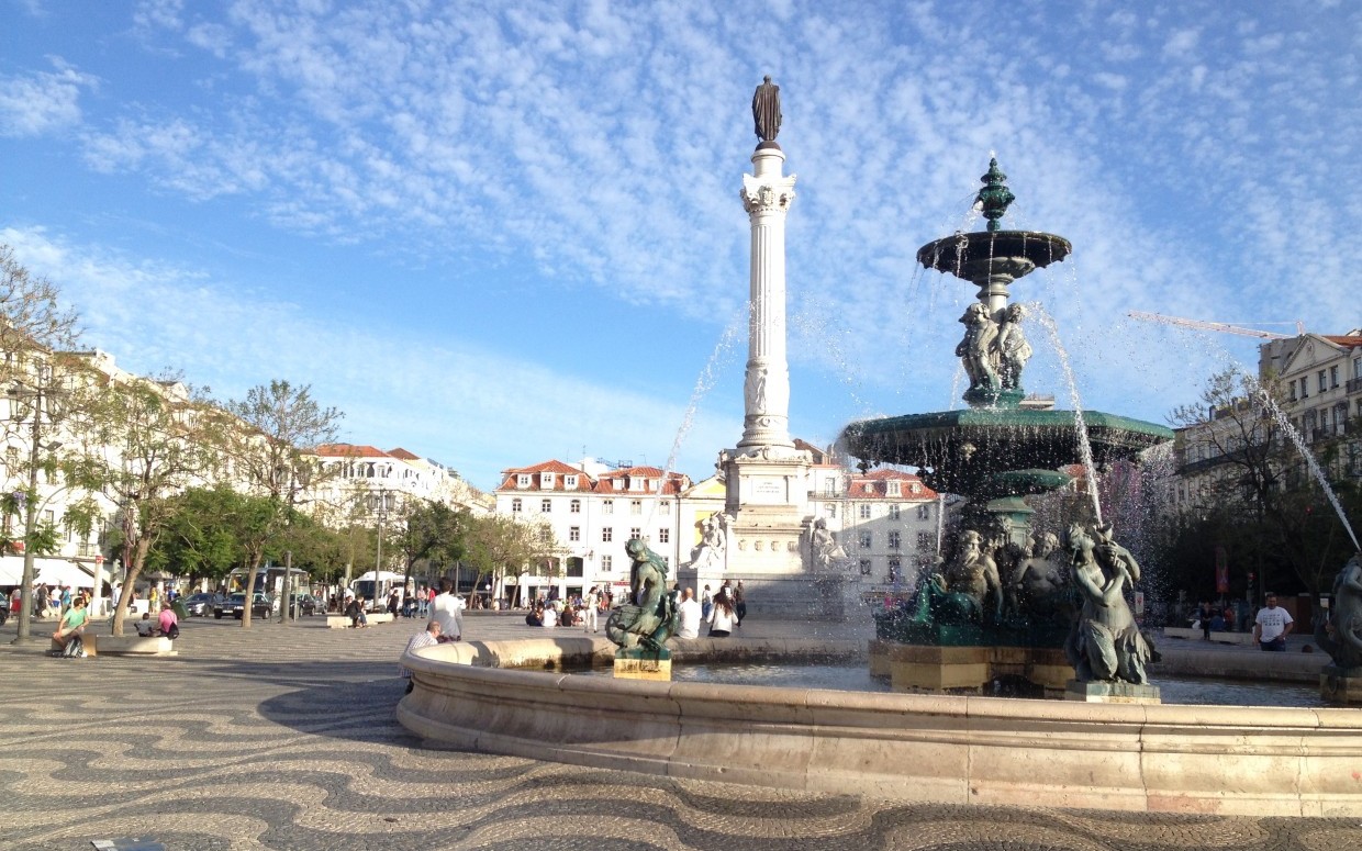 Square with fountain in central Lisbon