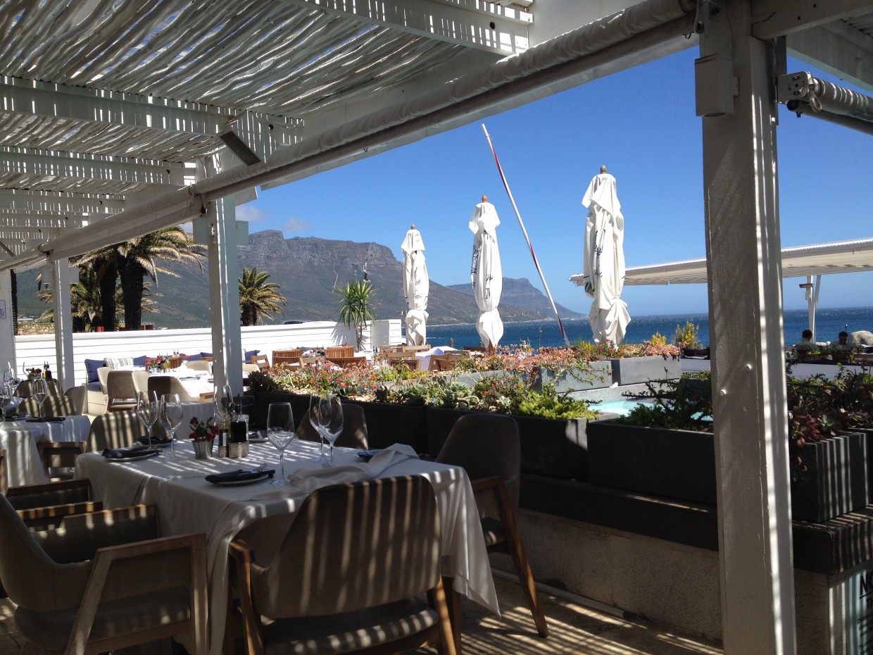 The Bungalow - Restaurant seating area