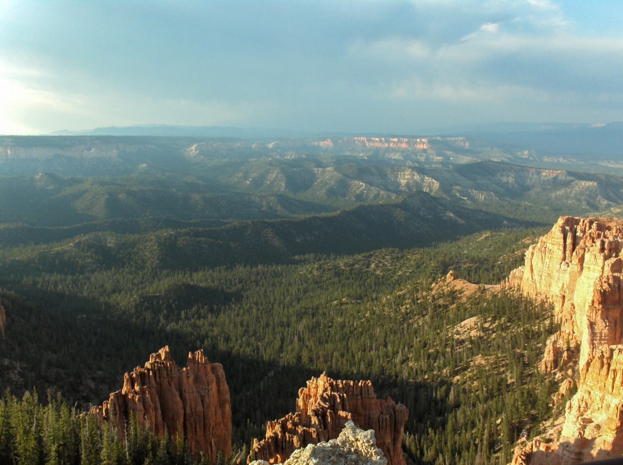 Bryce Canyon valley