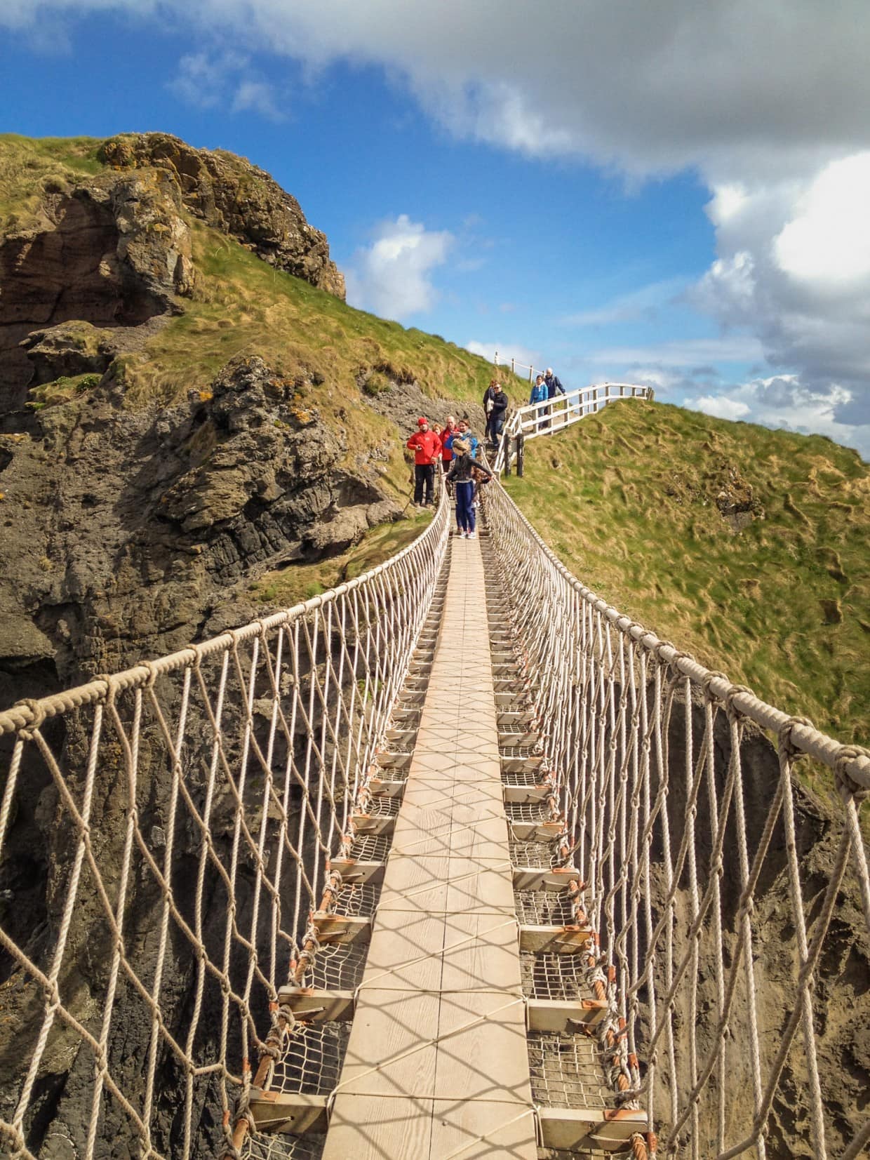 Carrick-a-rede suspension bridge